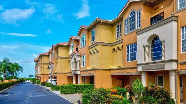 1513 WHARFSIDE DR #1513, Tarpon Springs, FL 34689