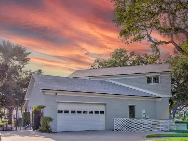 504 RIVERSIDE DR #504, Tarpon Springs, FL 34689