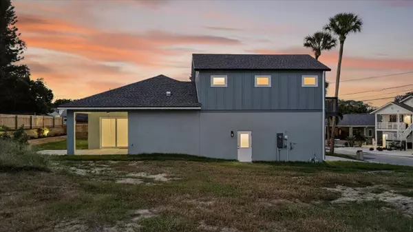 207 ATHENS ST, Tarpon Springs, FL 34689