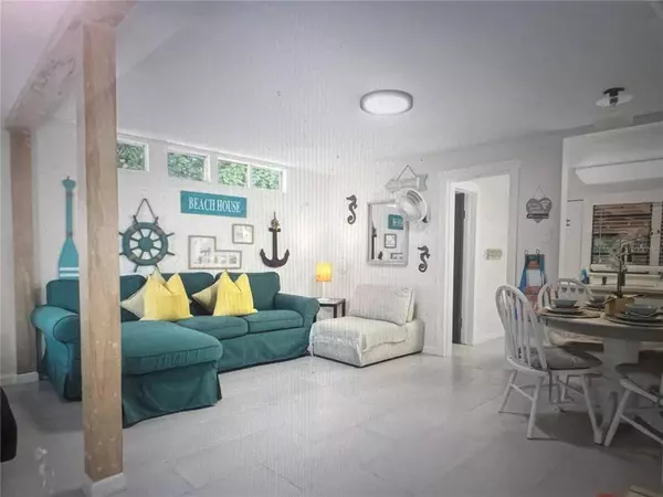 1544 CARMEL AVE, Clearwater, FL 33756