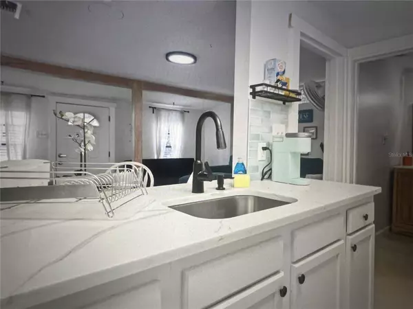 1544 CARMEL AVE, Clearwater, FL 33756