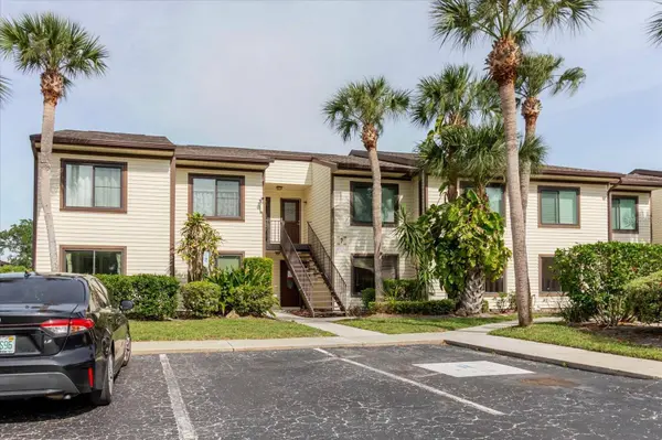 428 MOORINGS COVE DR #7F, Tarpon Springs, FL 34689
