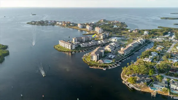 8211 BRENT ST #828, Port Richey, FL 34668