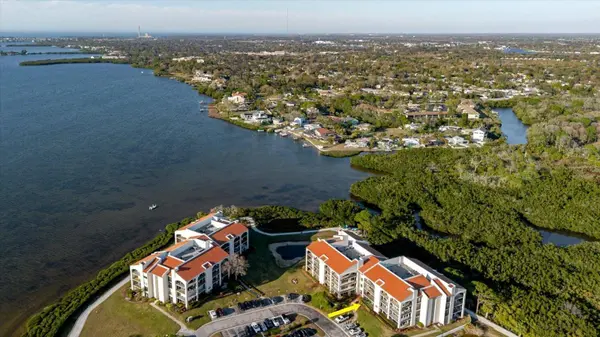 208 MARINER DR #208, Tarpon Springs, FL 34689