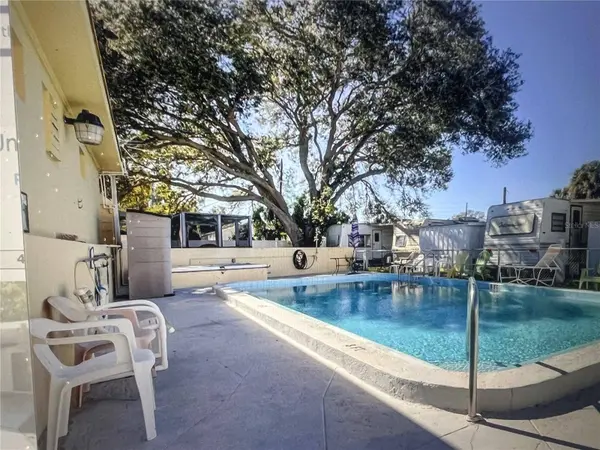 4772 67TH WAY N #51, St Petersburg, FL 33709
