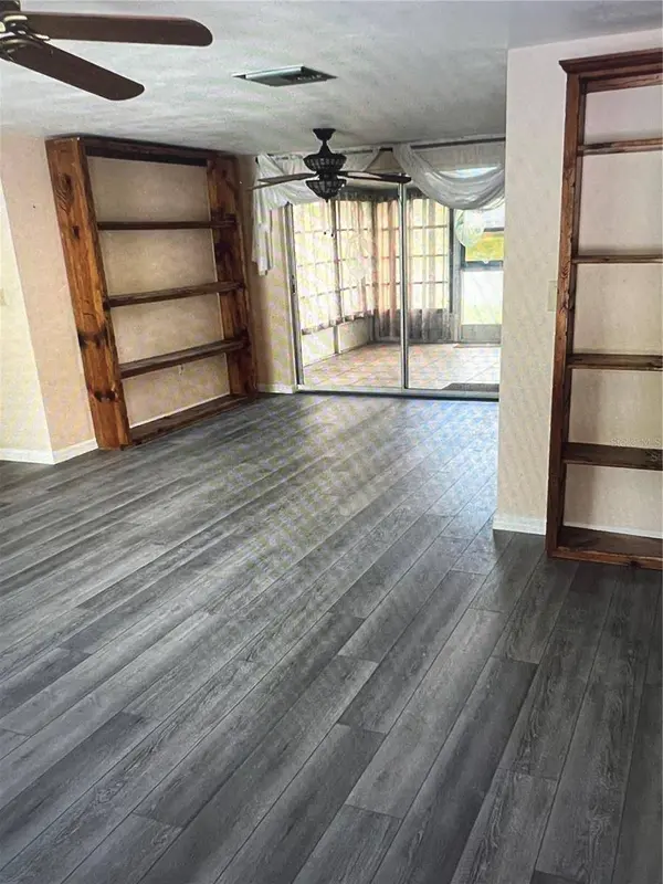 7202 GULF HIGHLANDS DR, Port Richey, FL 34668
