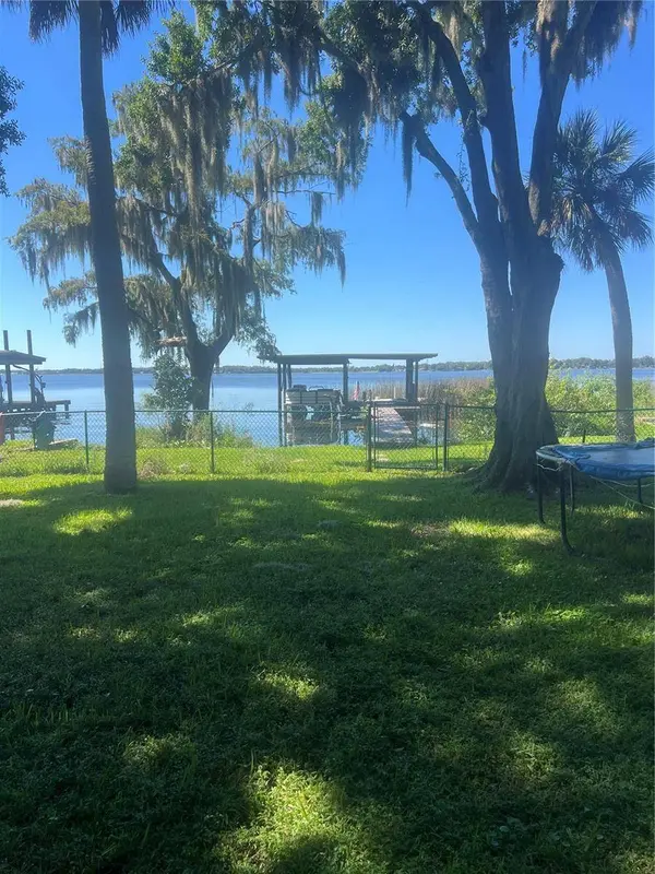 520 GEORGE ST S, Tarpon Springs, FL 34688