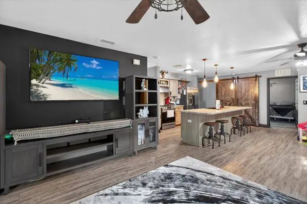 1005 13TH AVE NW, Largo, FL 33770