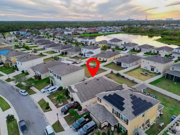 12017 GILLINGHAM HARBOR LN, Gibsonton, FL 33534