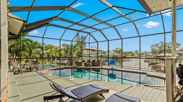 804 GOLF ISLAND DR, Apollo Beach, FL 33572
