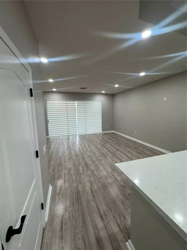 4814 POND RIDGE DR, Riverview, FL 33578