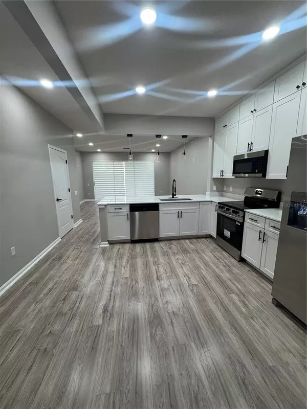 4814 POND RIDGE DR, Riverview, FL 33578