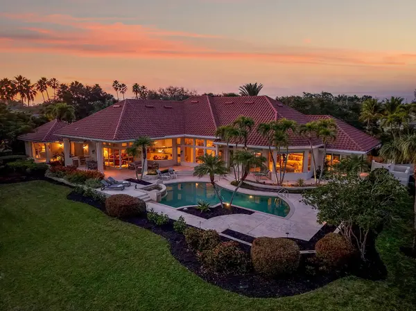 6320 Burnham Rd, Naples, FL 34119-8402