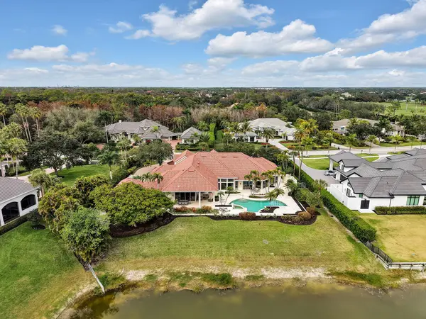 6320 Burnham Rd, Naples, FL 34119-8402