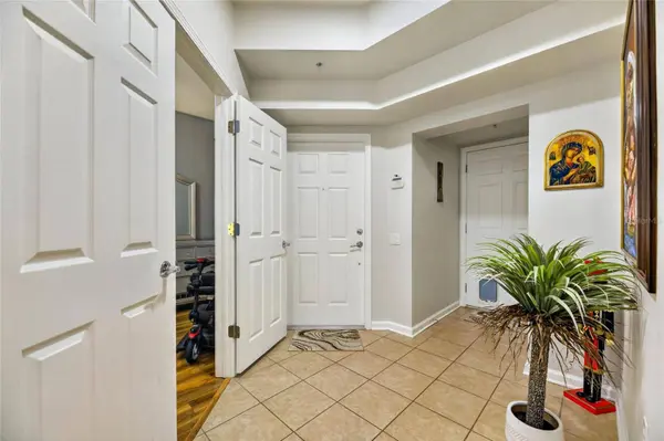 2224 KINGS PALACE DR, Riverview, FL 33578