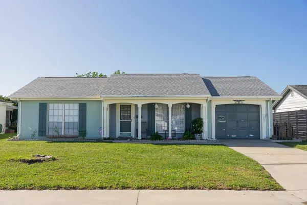 3928 GRAYTON DR