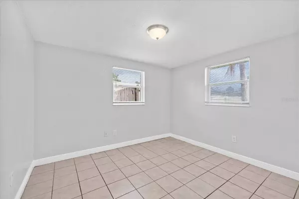 3524 HOOVER DR, Holiday, FL 34691