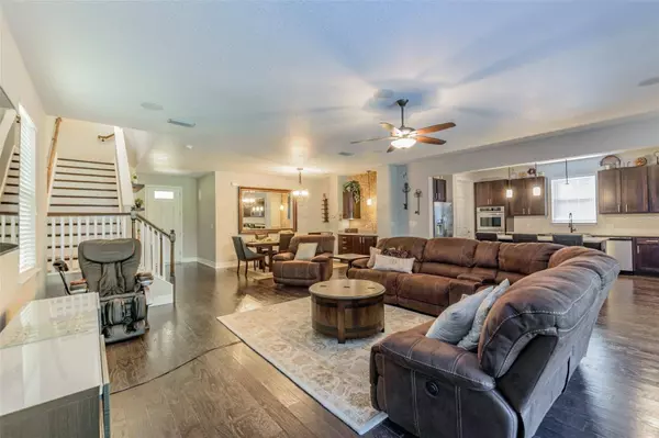 407 S TAMPANIA AVE, Tampa, FL 33609