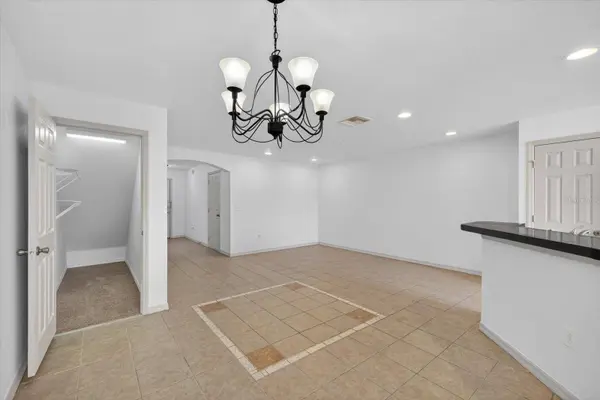 1513 WATER TERRACE LN, Brandon, FL 33511