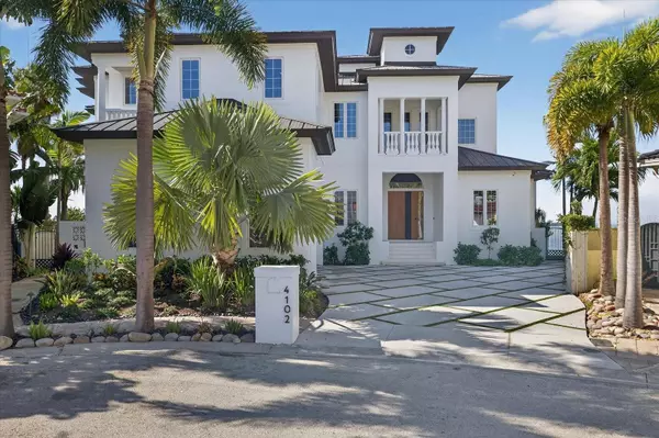 4102 CAUSEWAY VISTA DR, Tampa, FL 33615