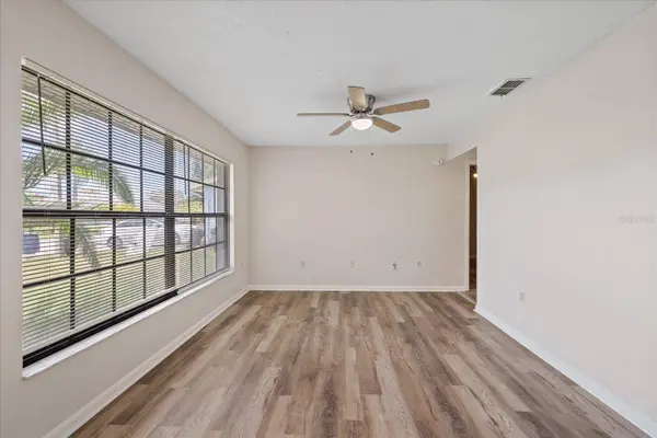 7025 KINGSWAY DR, Port Richey, FL 34668