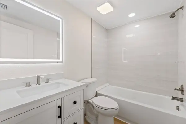 4104 W MONTGOMERY TER, Tampa, FL 33616