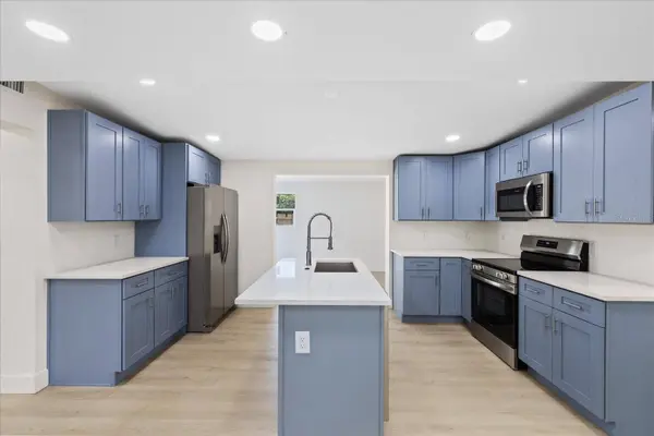 4104 W MONTGOMERY TER, Tampa, FL 33616
