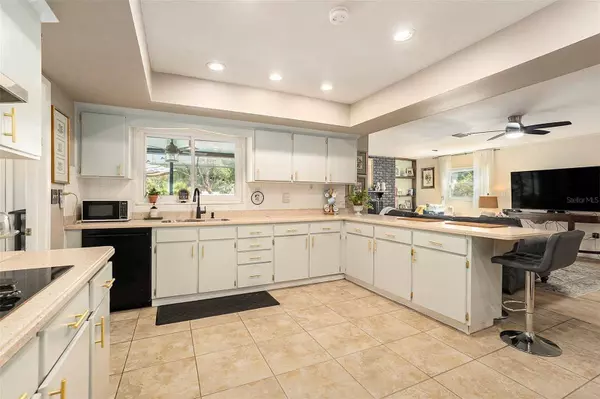 626 MARPHIL LOOP, Brandon, FL 33511