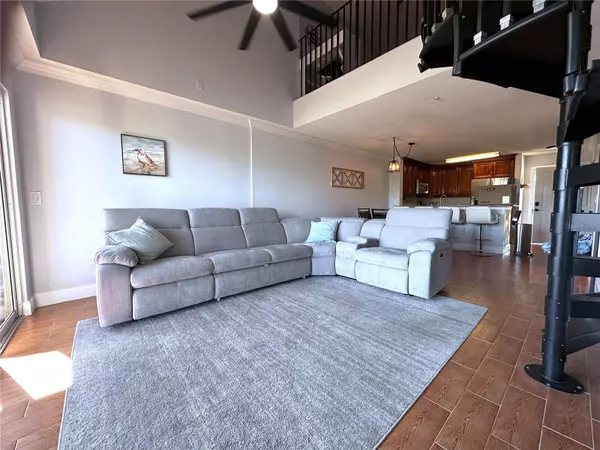 2400 FEATHER SOUND DR #534, Clearwater, FL 33762