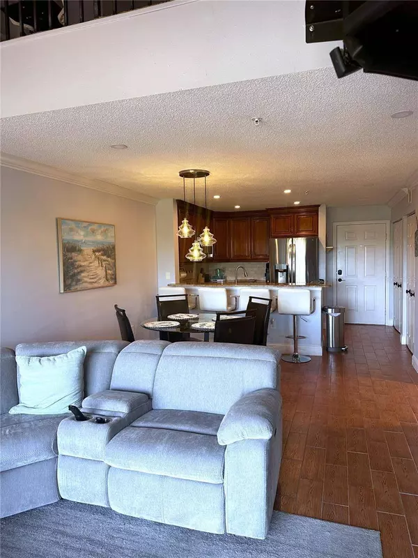 2400 FEATHER SOUND DR #534, Clearwater, FL 33762