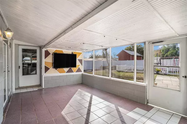 3515 S KINGS AVE, Brandon, FL 33511