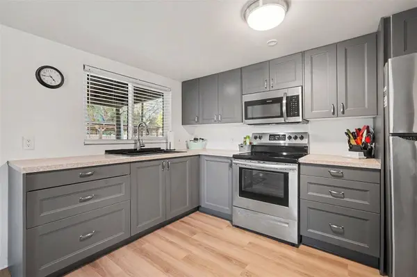 6305 S MACDILL AVE, Tampa, FL 33611