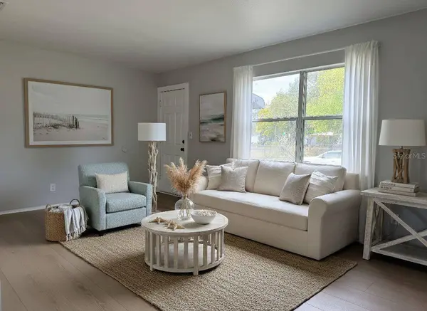 900 40TH ST S, St Petersburg, FL 33711