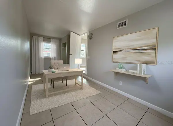 900 40TH ST S, St Petersburg, FL 33711