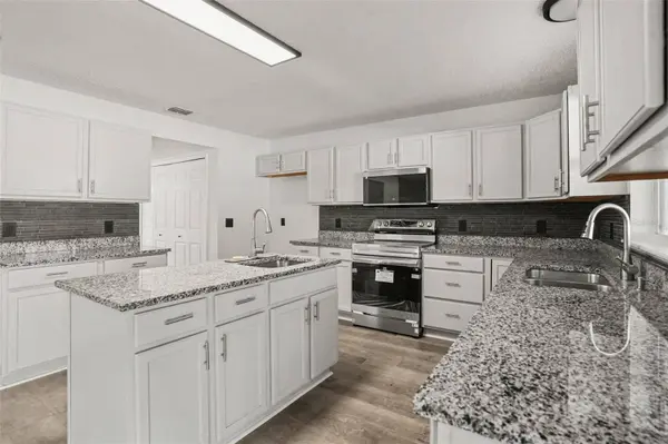 10317 FROG POND DR, Riverview, FL 33569