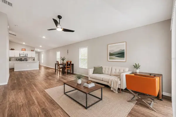14919 STERLING SPUR AVE, Lithia, FL 33547