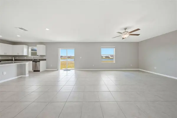 15617 CHARR ISLAND ST, Sun City Center, FL 33573