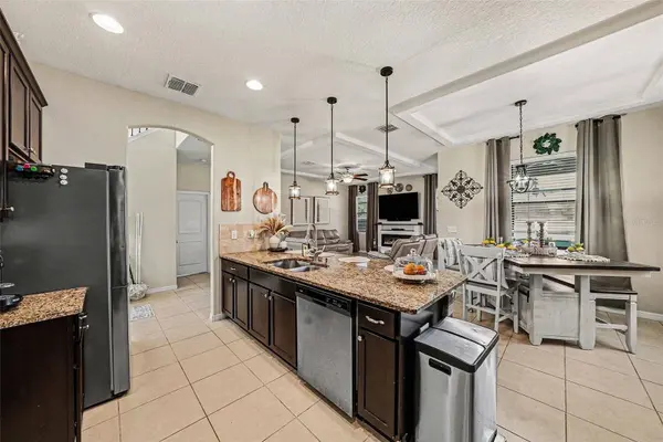 12530 BALLENTRAE FOREST DR, Riverview, FL 33579