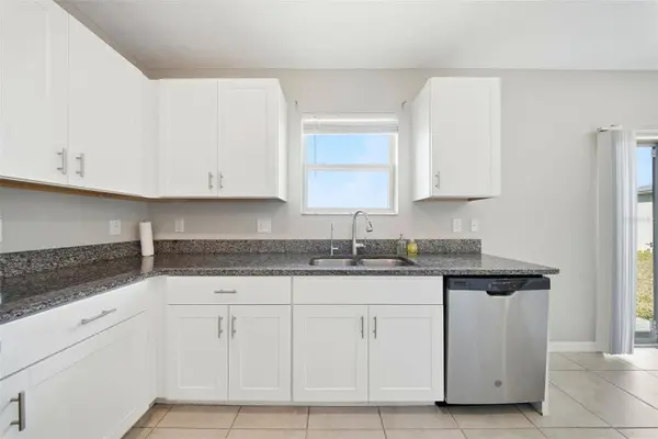 15617 CHARR ISLAND ST, Sun City Center, FL 33573