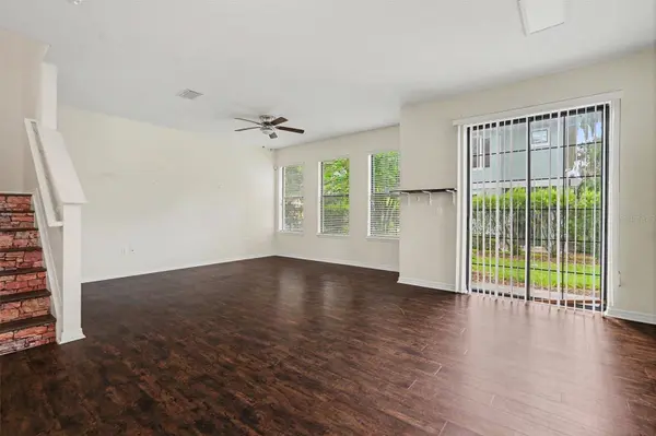 5520 KINGLETHILL DR, Lithia, FL 33547
