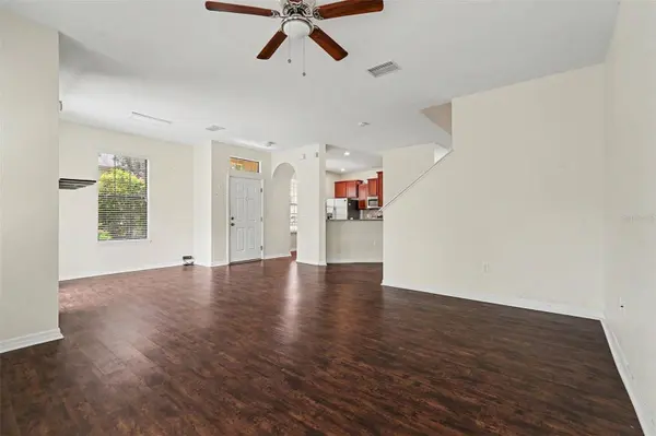 5520 KINGLETHILL DR, Lithia, FL 33547