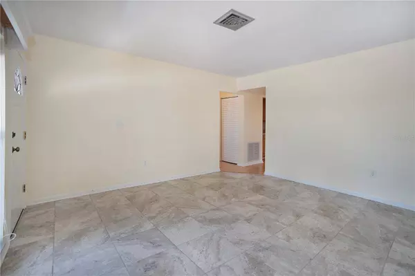 5390 MAGNOLIA TRL N, Pinellas Park, FL 33782