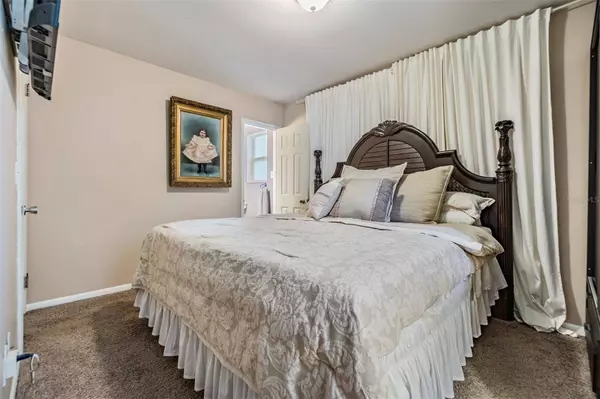 7603 N 53RD ST, Tampa, FL 33617