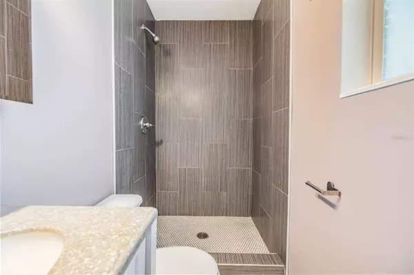 7603 N 53RD ST, Tampa, FL 33617