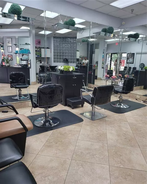 13008 B NORTH DALE MABRY, Tampa, FL 33618