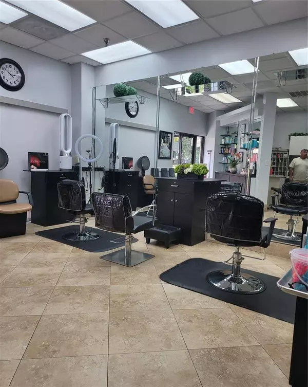 13008 B NORTH DALE MABRY, Tampa, FL 33618