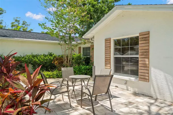 8459 121ST PL, Largo, FL 33773