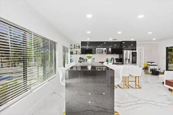 6612 9TH AVE NW, Bradenton, FL 34209