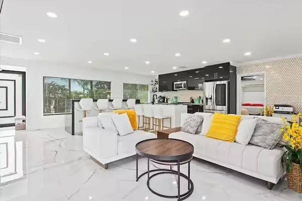 6612 9TH AVE NW, Bradenton, FL 34209