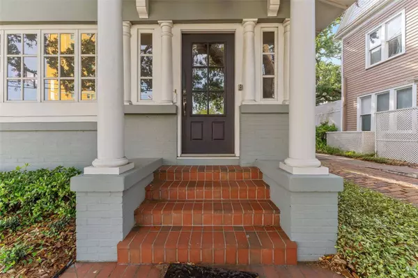 337 S PLANT AVE, Tampa, FL 33606